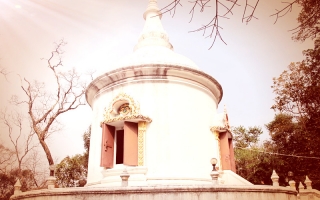 ททท. ชวนเที่ยวอีสานสุขใจ สะสมเสบียงบุญในงาน                                           “วันอาสาฬห สักการะสังเวชนีย์ ที่ส่องดาว” จ.สกลนคร